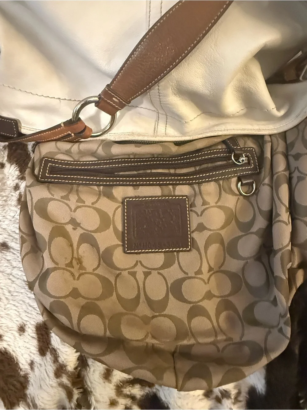 Coach Women’s Cream White Leather Soho Hobo Bag with camel strap Y2K